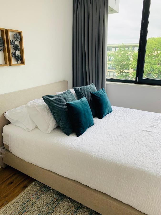 דירות ברדה Nora Waterview מראה חיצוני תמונה